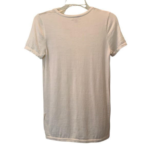 Burberry light wool sweater- perfect transitional weight! - Picture 7 of 7